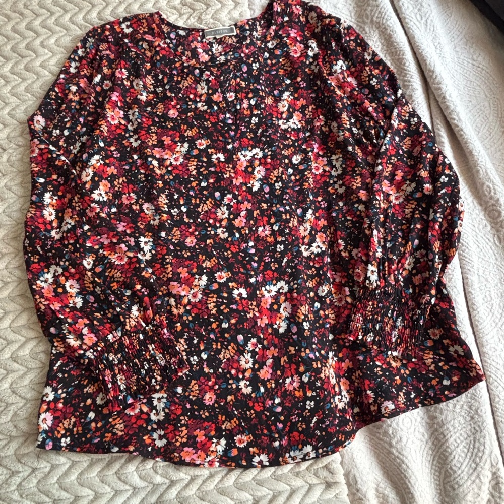 Floral Women's Top - Black and Red